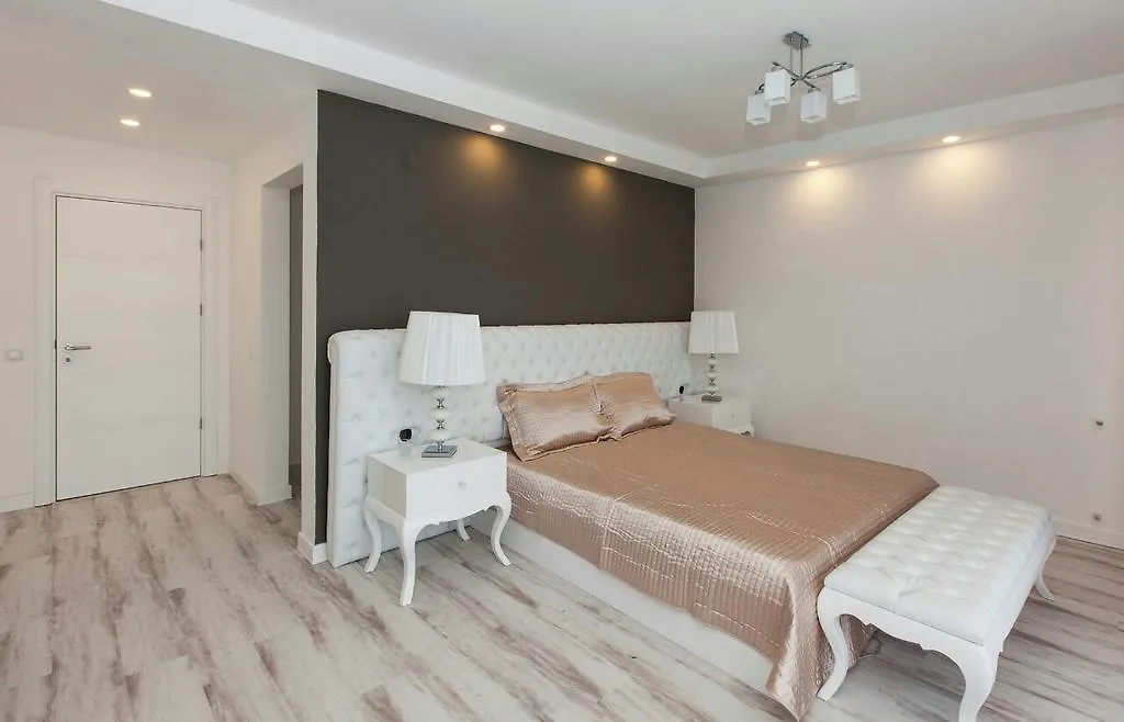 Ada Villas Beverly Hills Kusadası